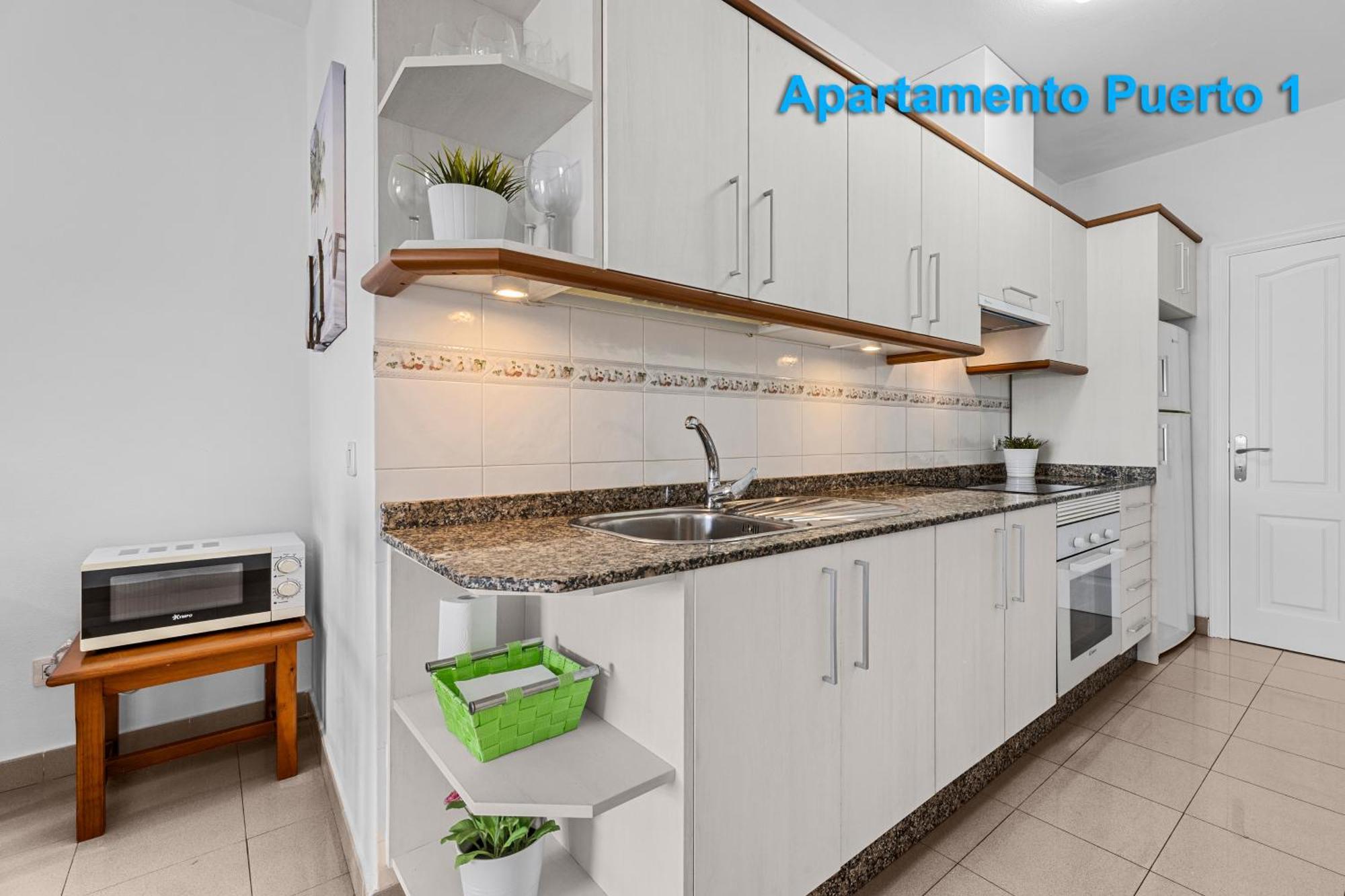 Apartamentos Puerto 1, 2 Y 3 Playa Blanca  Bilik gambar